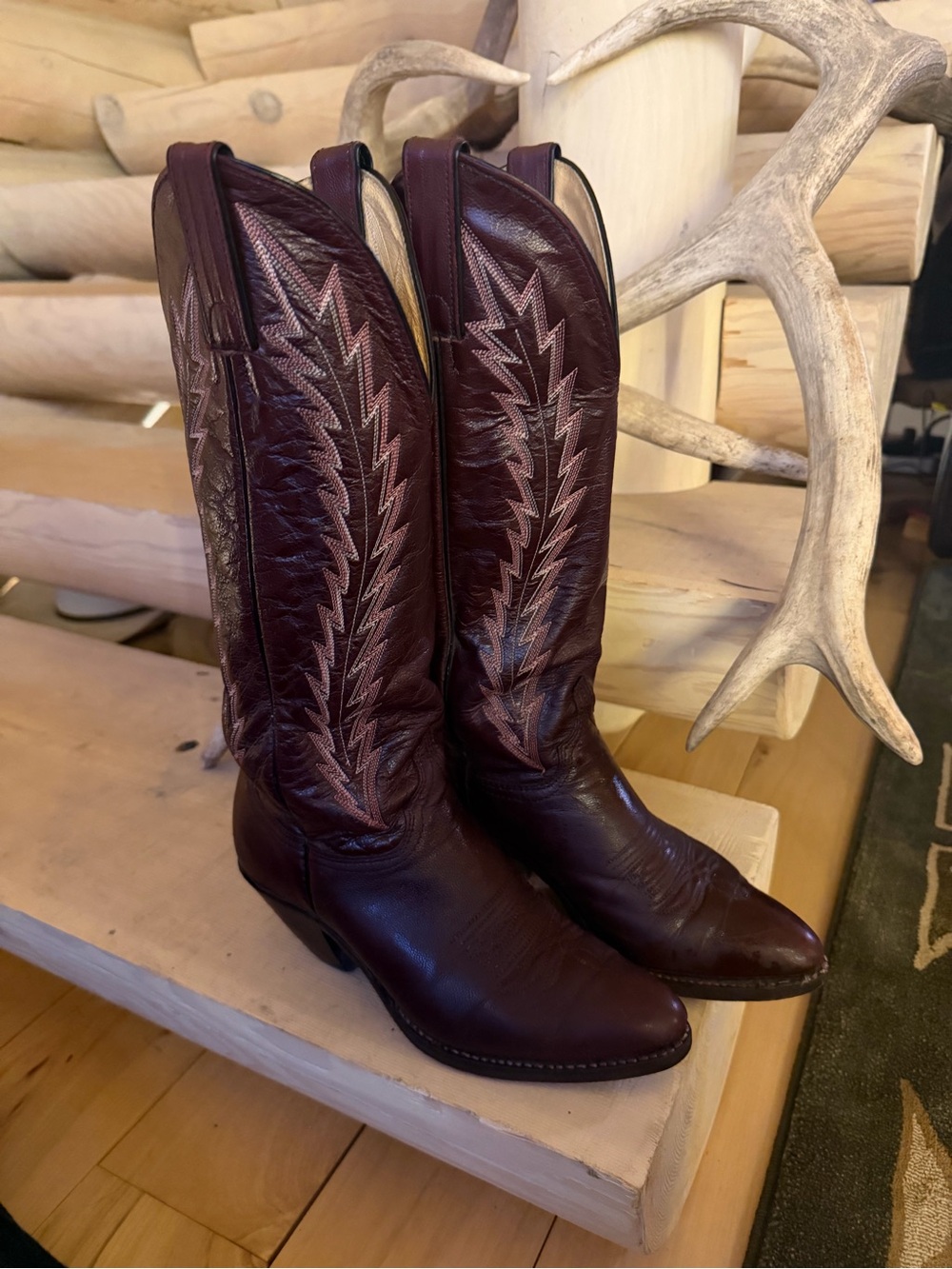 Vintage Abilene Boot Co. Women's Burgundy Western Heeled Boots